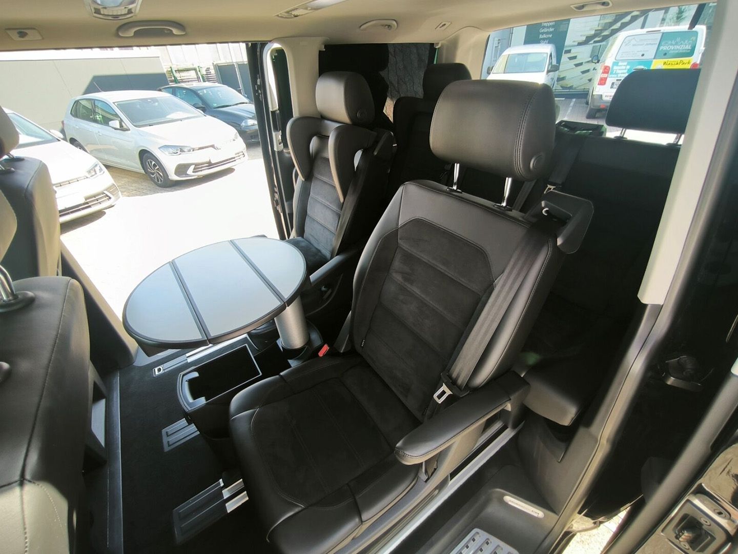 Volkswagen T6 Multivan 4Motion DSG - Samsaru's Car Outlet