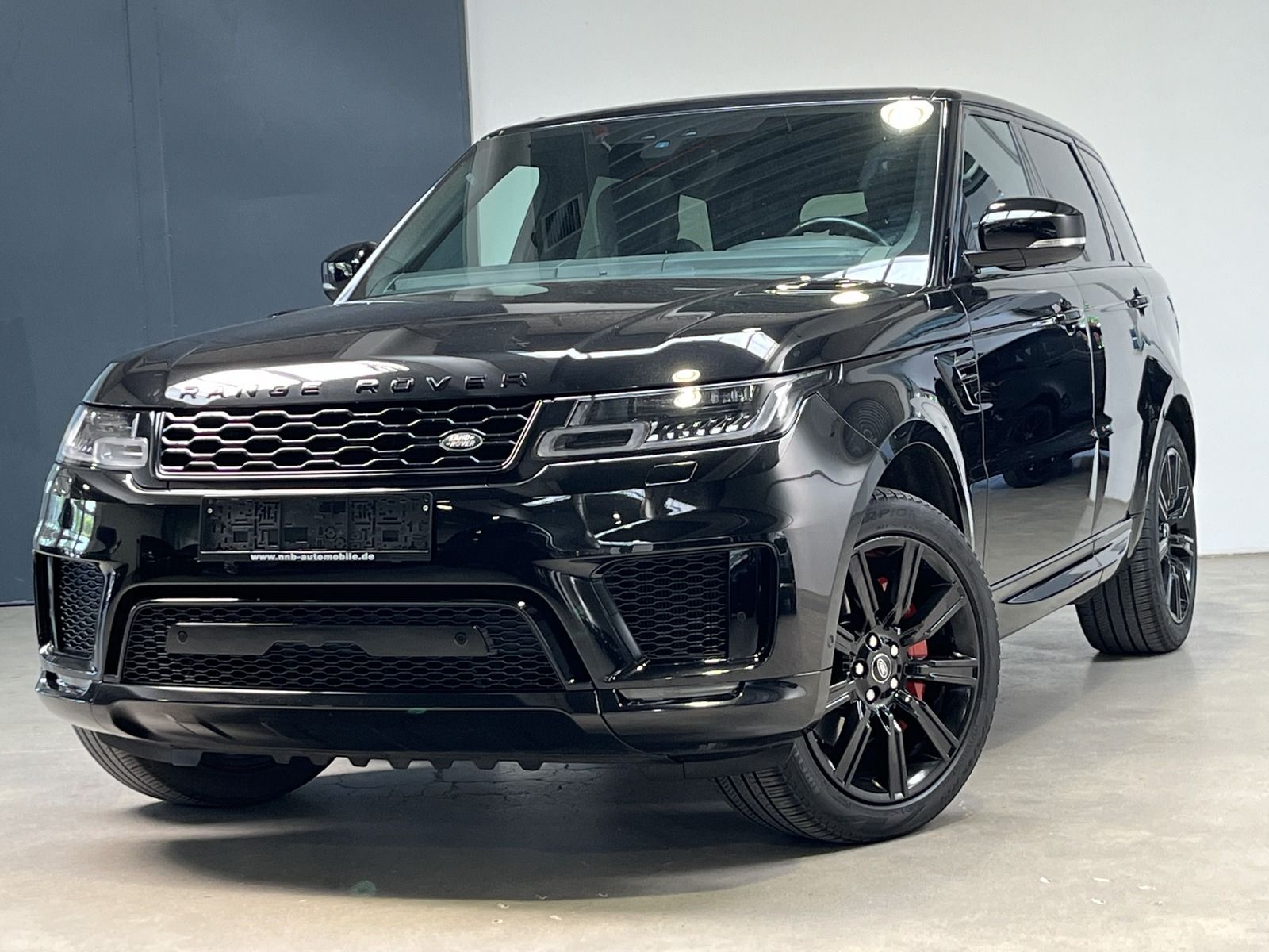 Range Rover Sport HSE-Dynamic - Samsaru's Car Outlet