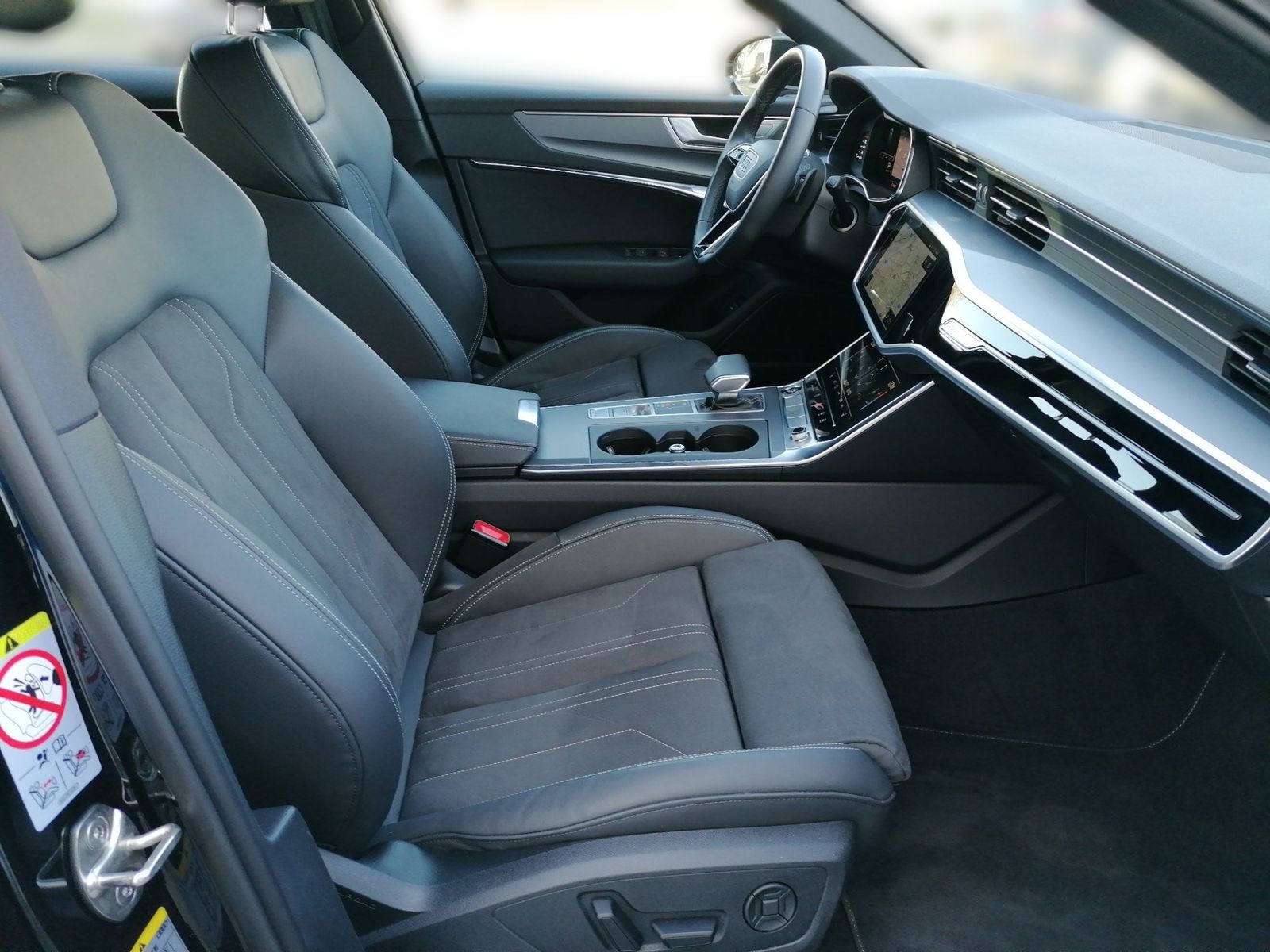 Audi A6 Avant 45 TFSI - Samsaru's Car Outlet