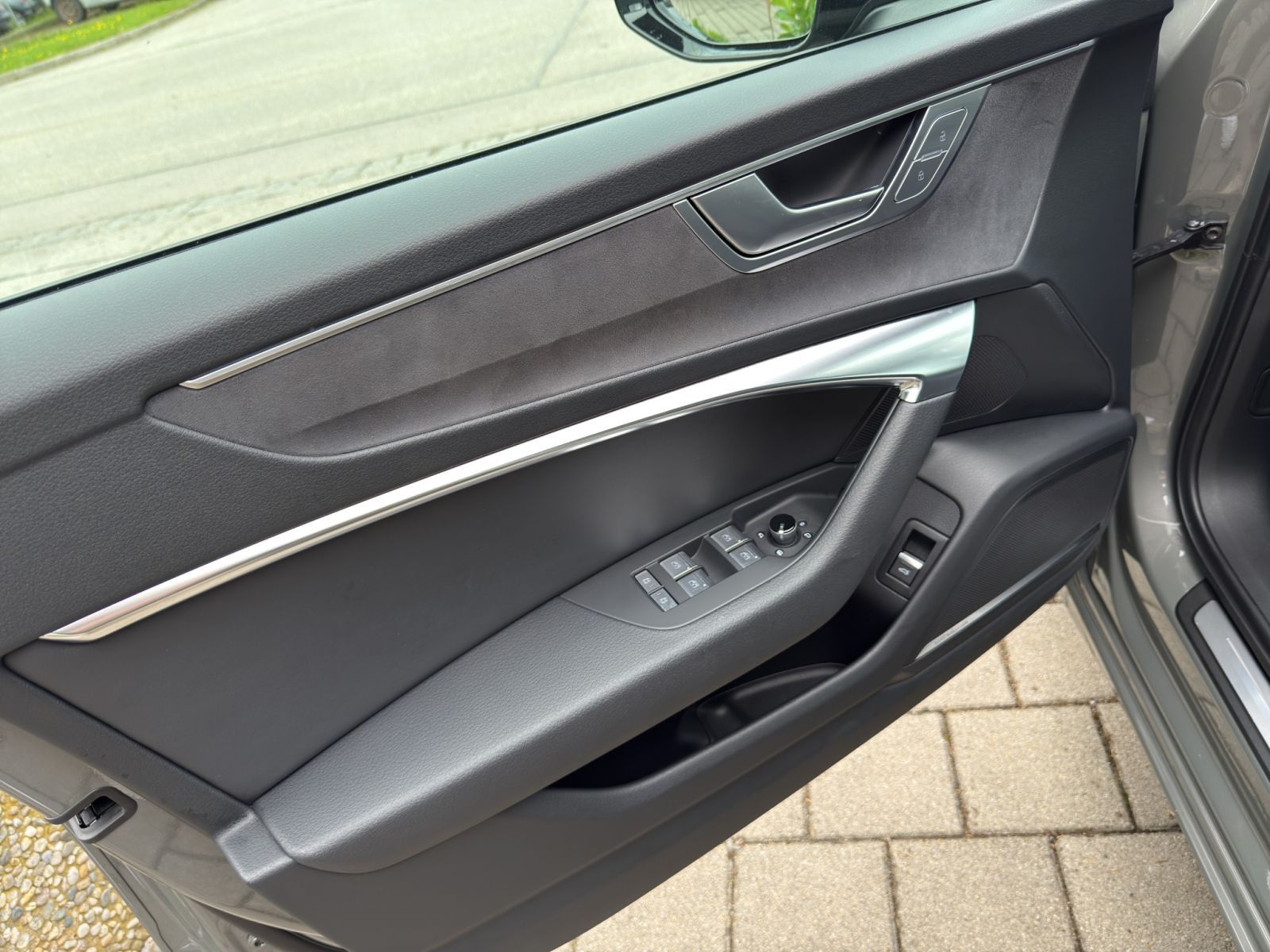Audi A6 Avant S line 40 TDI quattro - Samsaru's Car Outlet