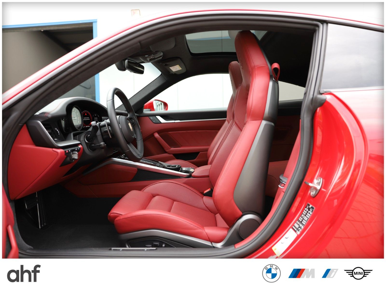 Porsche 992 911 Turbo S PDLS+PCCB+LIFT+SAGA+ACC+GSD+360°