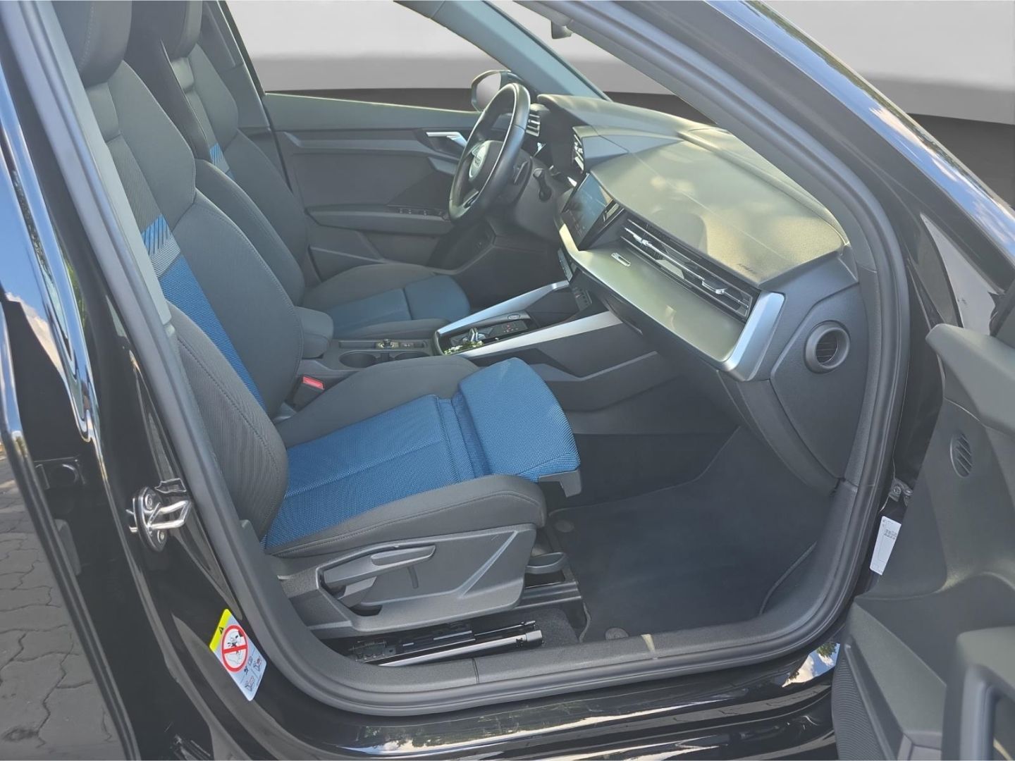 Audi A3 Sportback 30 1.0 TFSI Alu LED Navi Virtual-Co