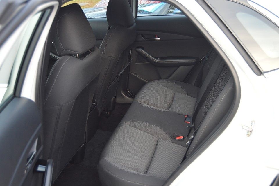 Mazda CX-30 SKYACTIV Benzin 140PS 6AG Centre-line Navi