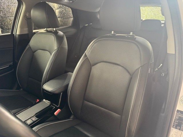 Kia XCeed Platinum Edition - Samsaru's Car Outlet