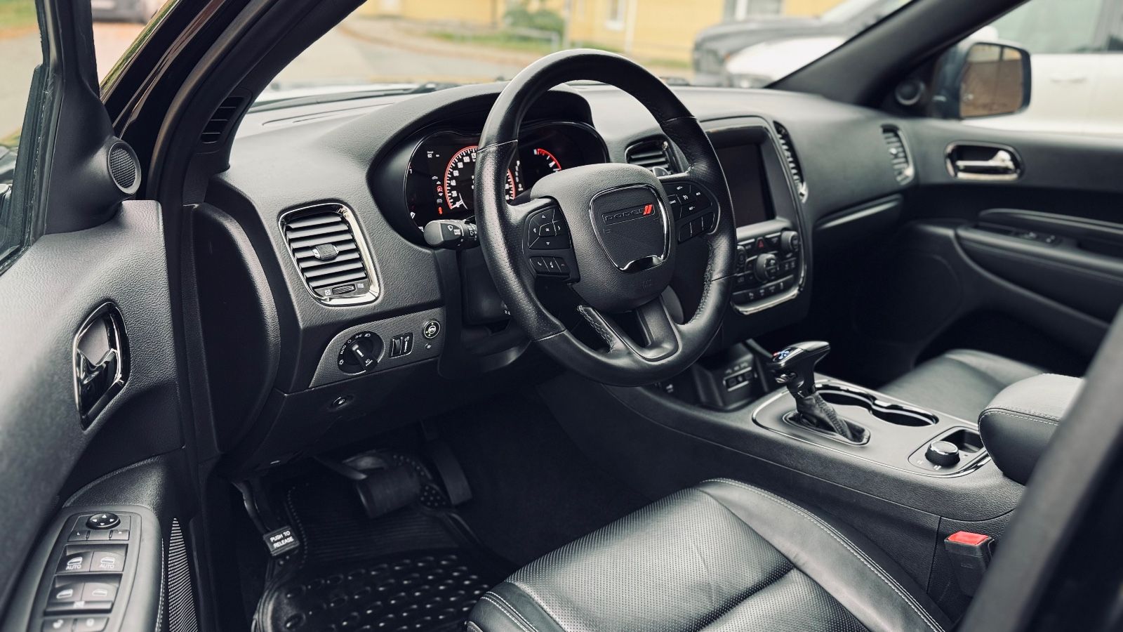Dodge 5.7*R/T*LPG*AHK*NAVI*LED*6 SITZER*GARANTIE*VOLL