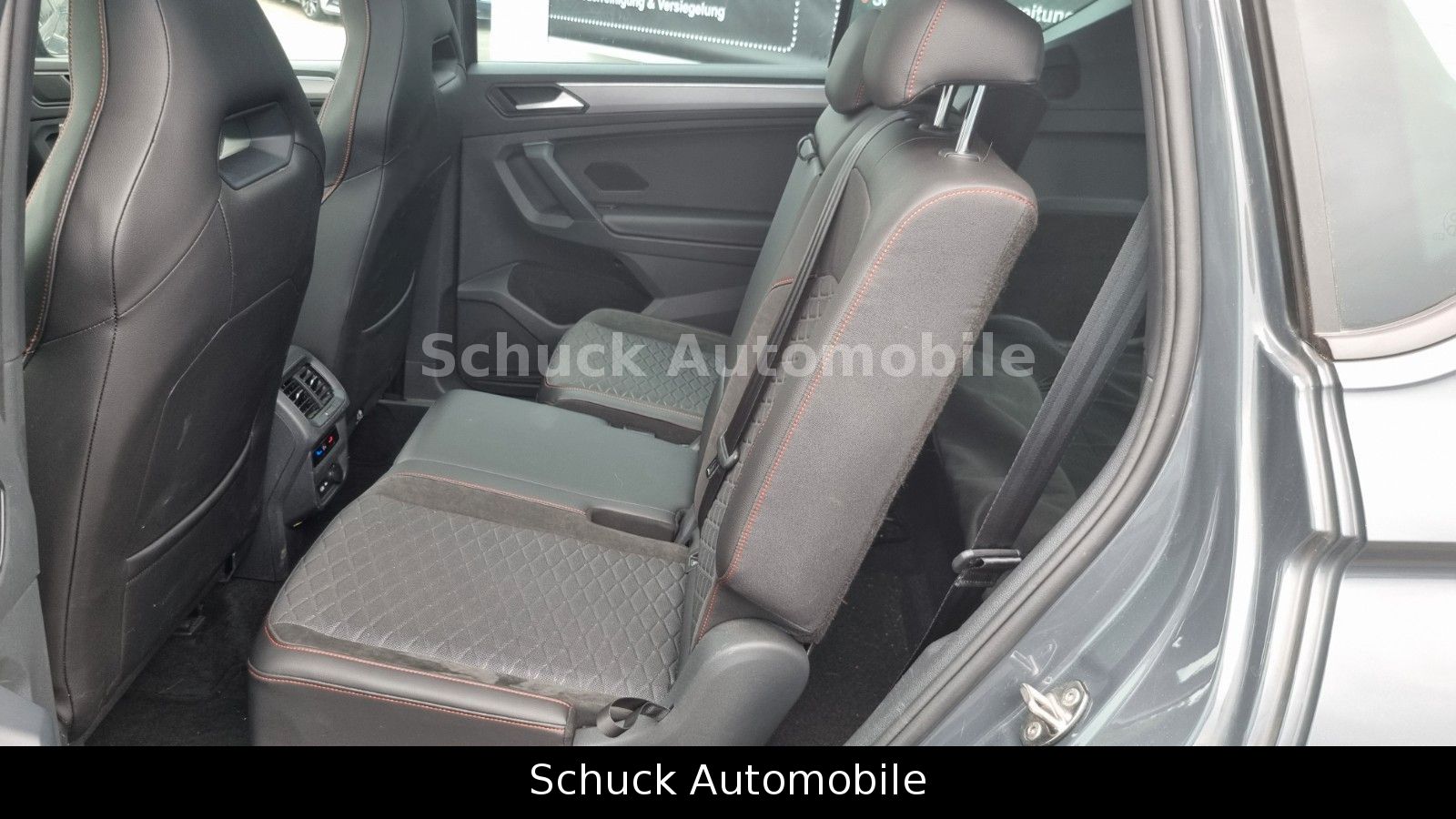Seat Tarraco FR e-Hybrid Panorama 360°Kam AHK DCC 20"
