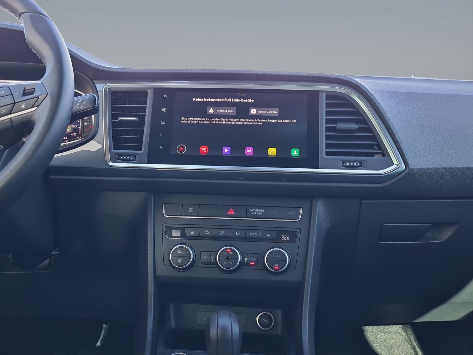 Seat Ateca 2.0 TDI DSG Style+AHK+NAVI+LED+SHZ+PDC+WR+