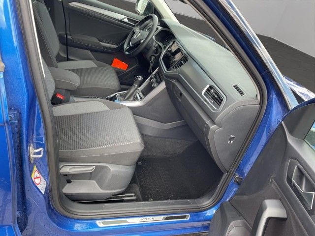 Volkswagen T-Roc 1.0 TSI Active - Samsaru's Car Outlet