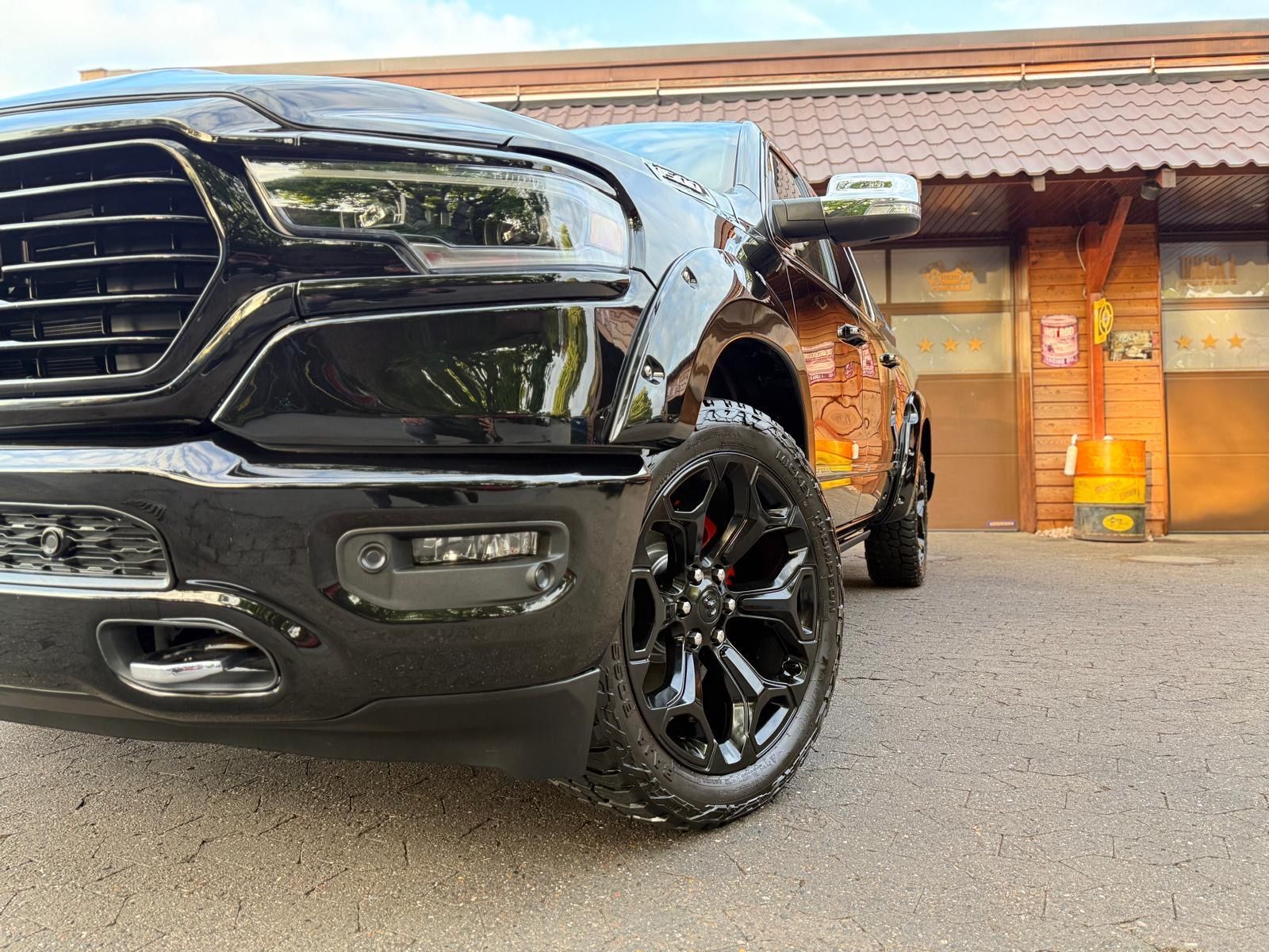 Dodge LIMITED*LUFT*360KAMERA*LPG*OFFROAD*BÜGEL*AHK*NAV