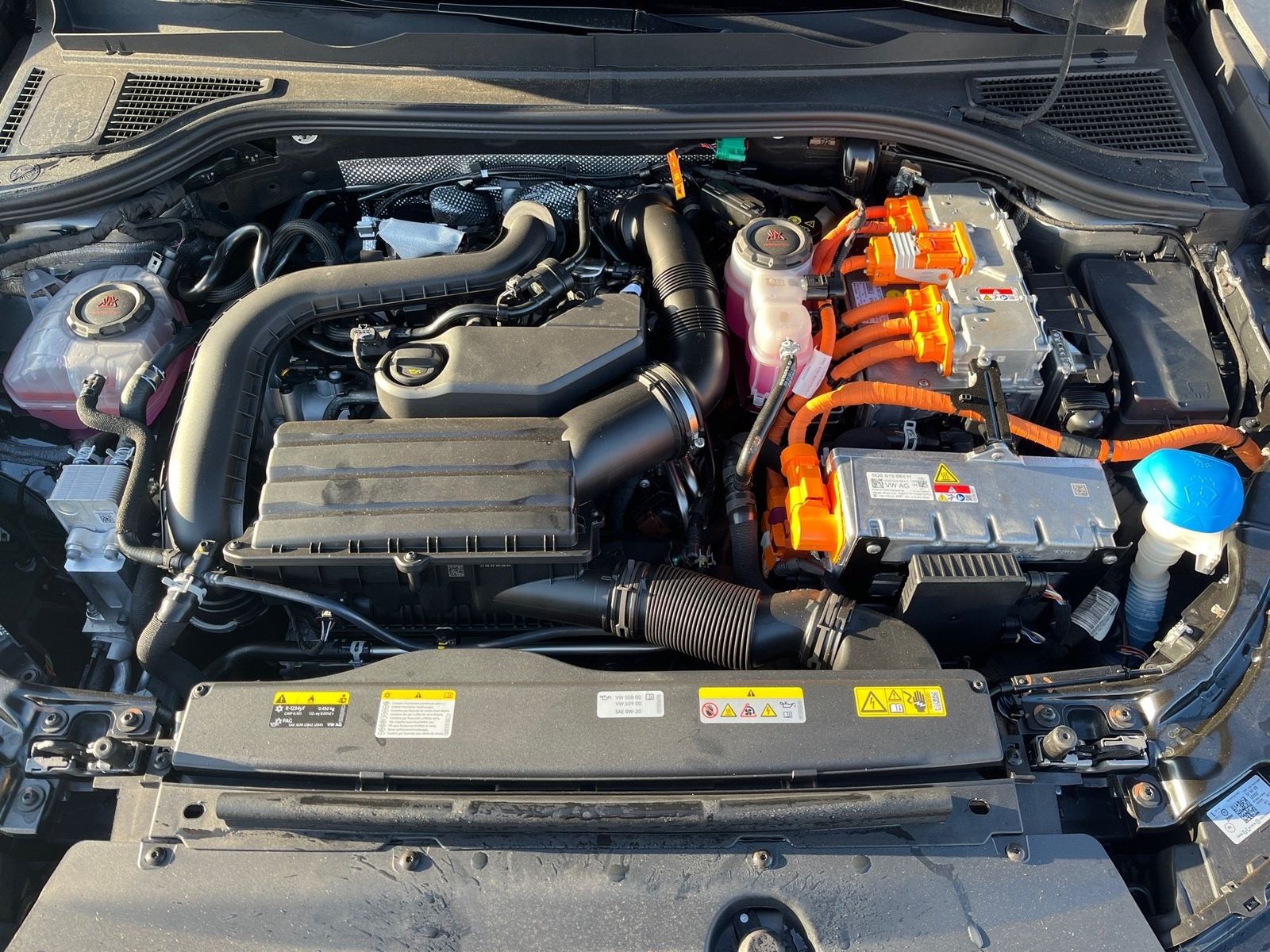 Volkswagen Passat Variant 1.5 TSI eHybrid Elegance *AHK*HEA