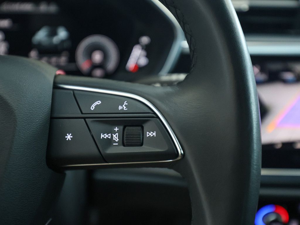 Audi Q3 S line 35 TDI quattro S tronic - Samsaru's Car Outlet