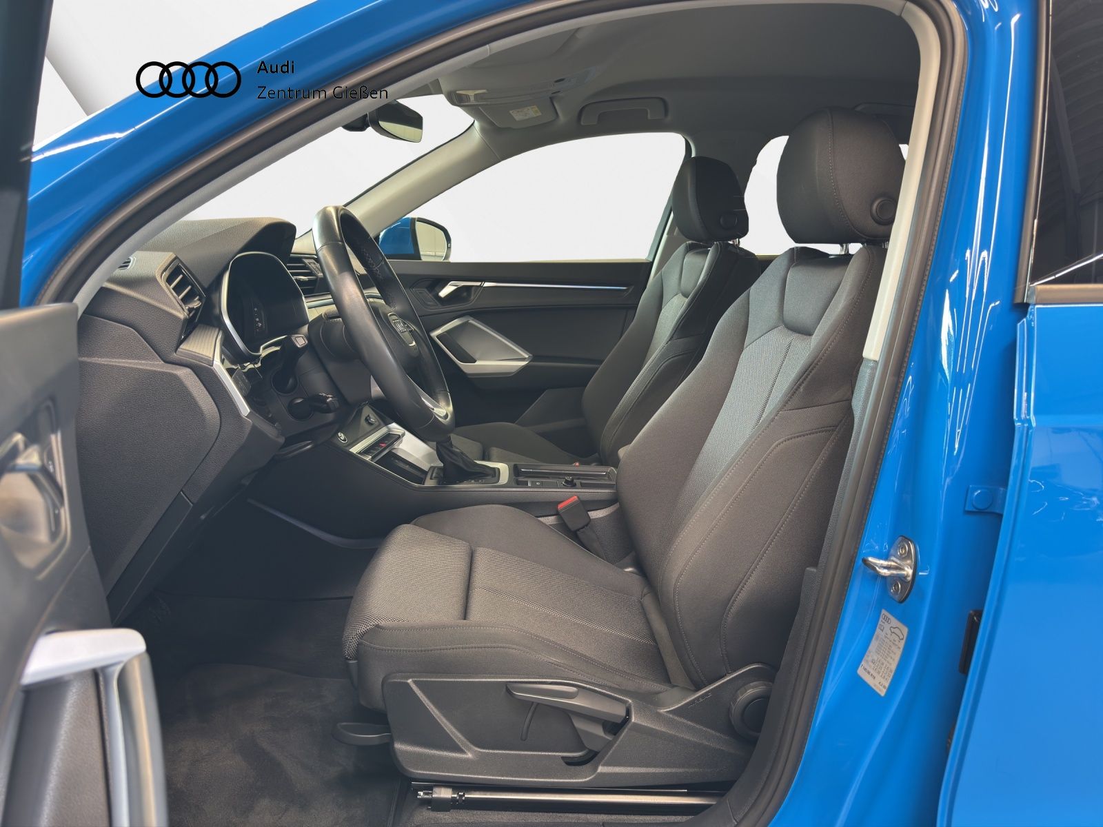 Audi Q3 35 TDI quattro S line - Samsaru's Car Outlet