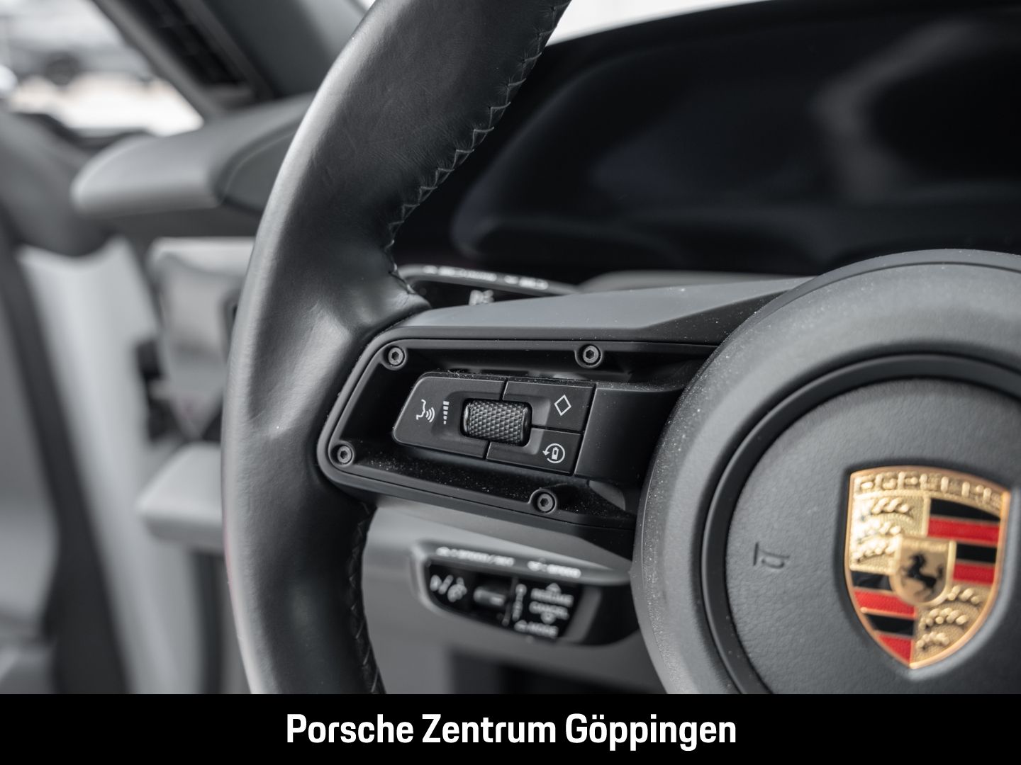 Porsche Taycan 4S Cross Turismo Sport Chrono InnoDrive