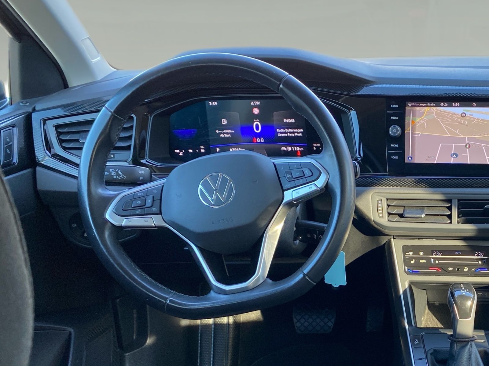 Volkswagen Taigo 1.0 TSI DSG Life - Samsaru's Car Outlet