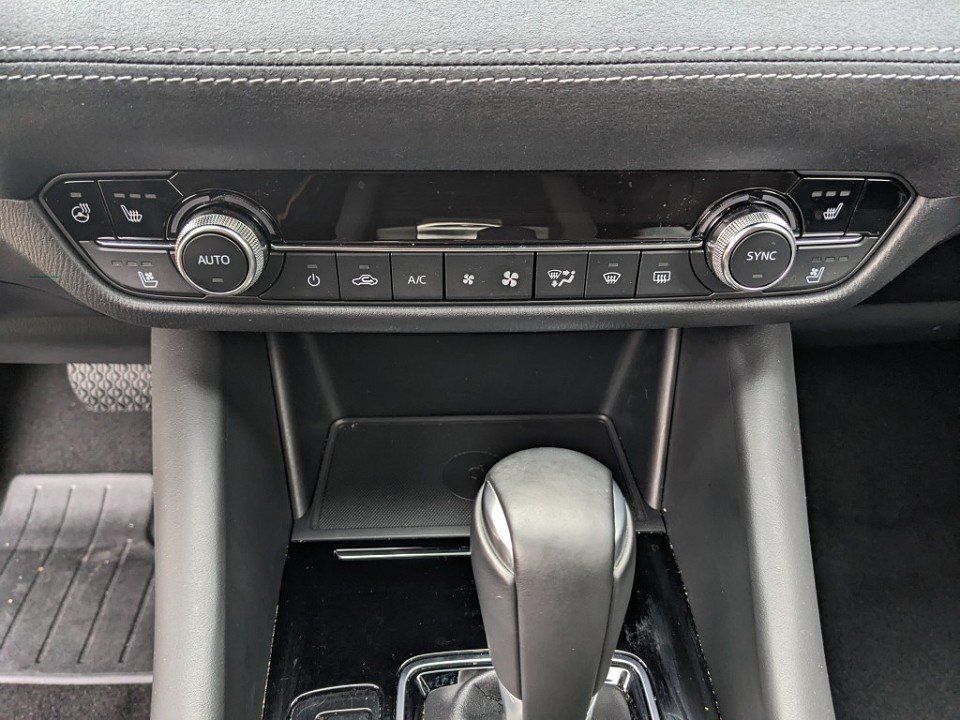 Mazda 6 Kombi 2.5l Takumi AHK GSD Nappaleder Bose Ganz