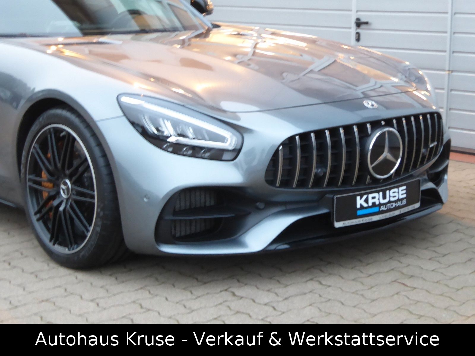 Mercedes-Benz AMG GT - Samsaru's Car Outlet