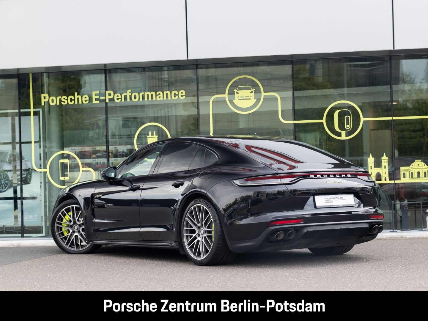 Porsche Panamera 4S E-Hybrid BOSE Luftfederung InnoDrive