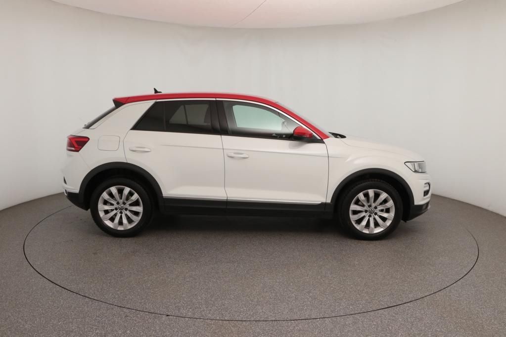 Volkswagen T-Roc 1.5 TSI DSG - Samsaru's Car Outlet