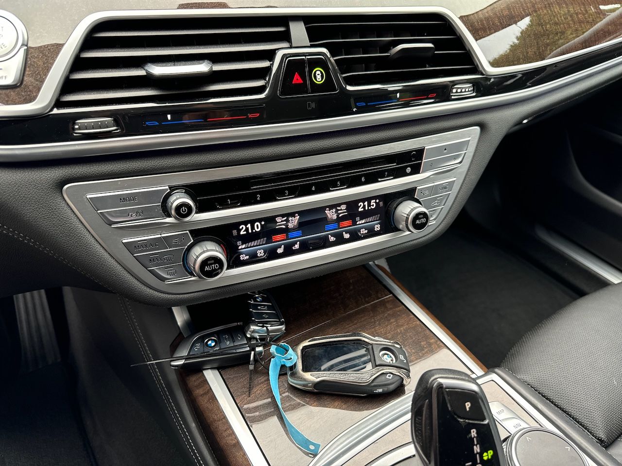 BMW 750i xDrive Individual *Laser*Belüftung*Standhei