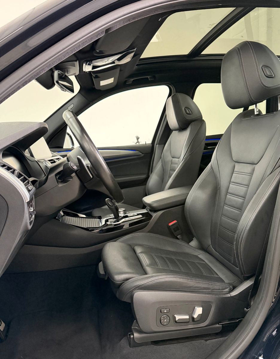 BMW X3xD 30d M Sport Panorama Memory Head-Up AHK LED