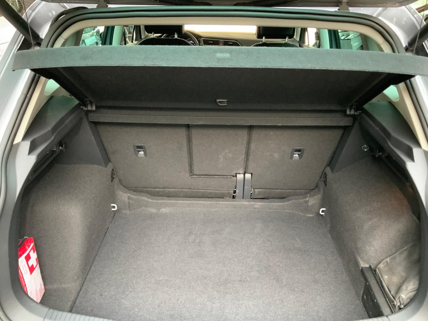 Volkswagen Tiguan Life 1.5 TSI DSG - Samsaru's Car Outlet