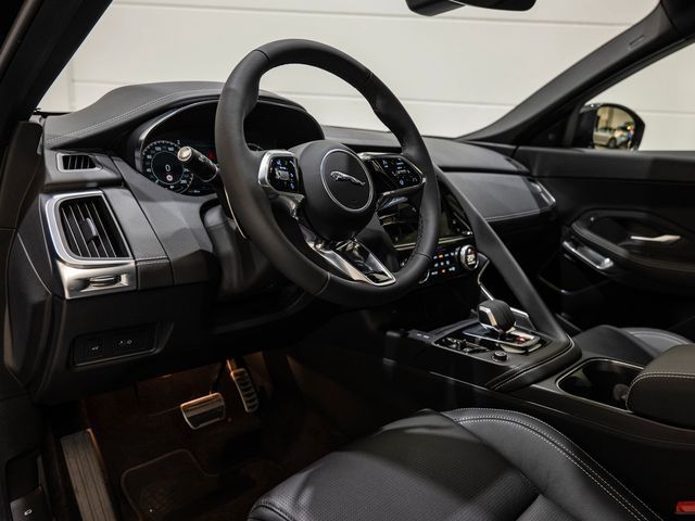 Jaguar E-Pace D200 AWD R-Dynamic SE Panorama 360 Kamera