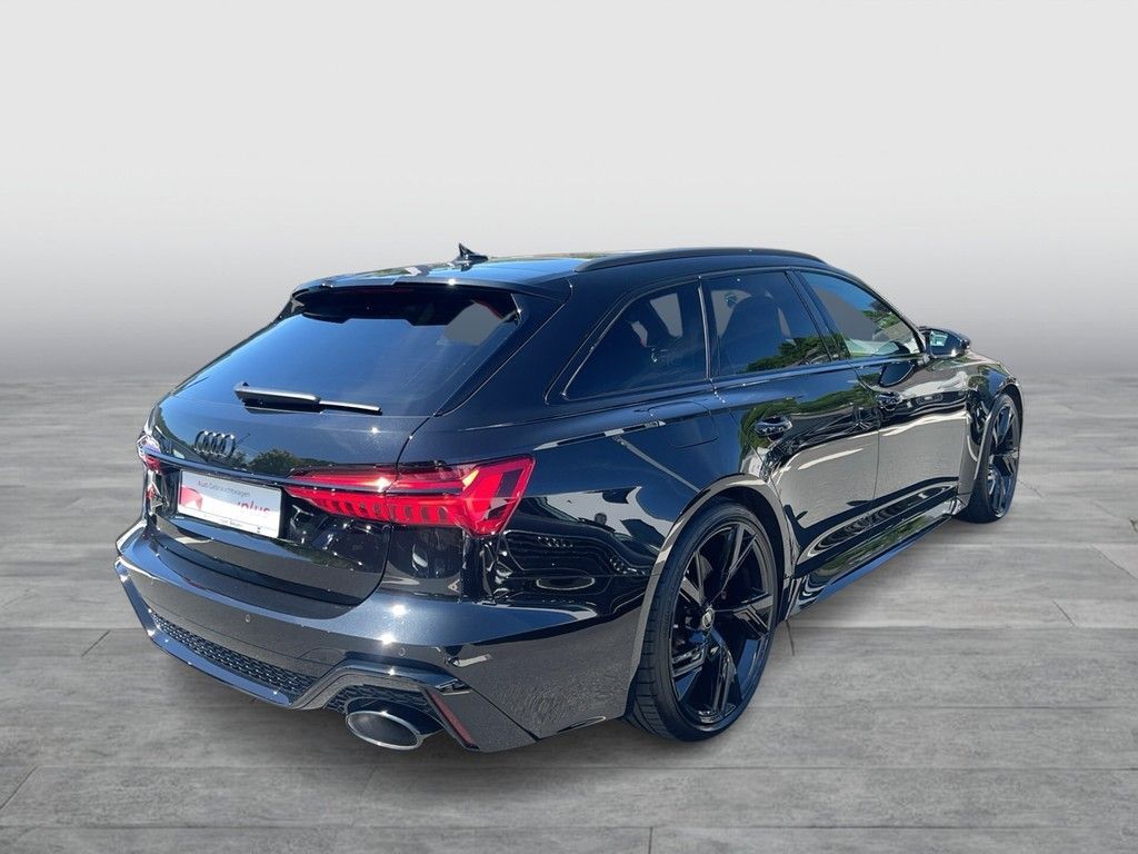 Audi RS6 Avant 4.0 TFSI quattro Navi Pano 22" AHK Spo