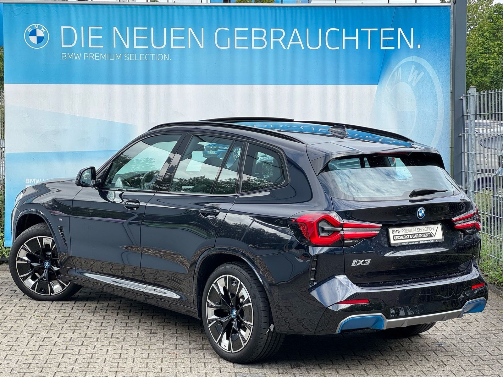 BMW iX3 M Sport AHK PANO h&k DA-Pro HuD 360° Impress