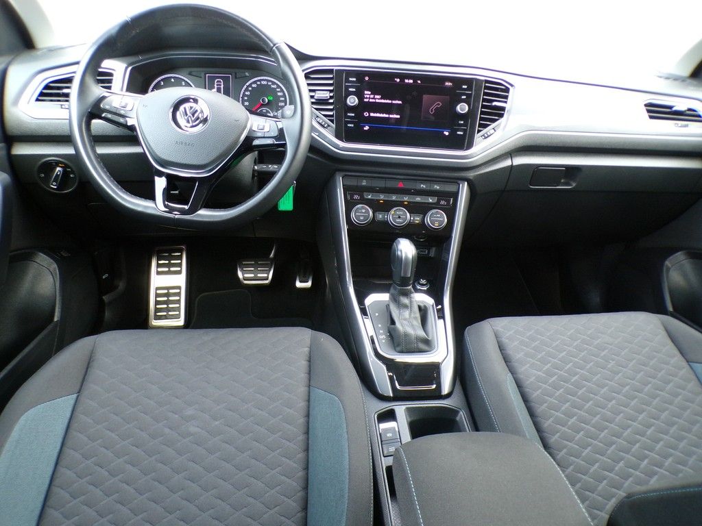 Volkswagen T-Roc 1.5 TSI Style - Samsaru's Car Outlet