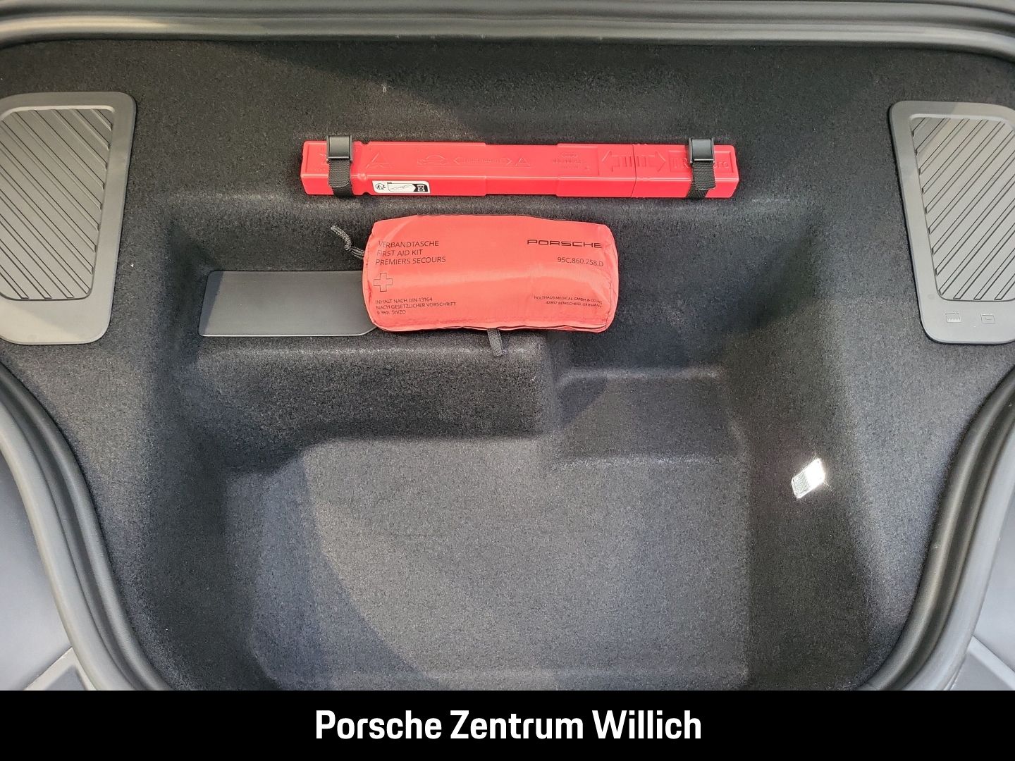 Porsche Macan 4S BOSE LED-Matrix Panorama Luftfederung