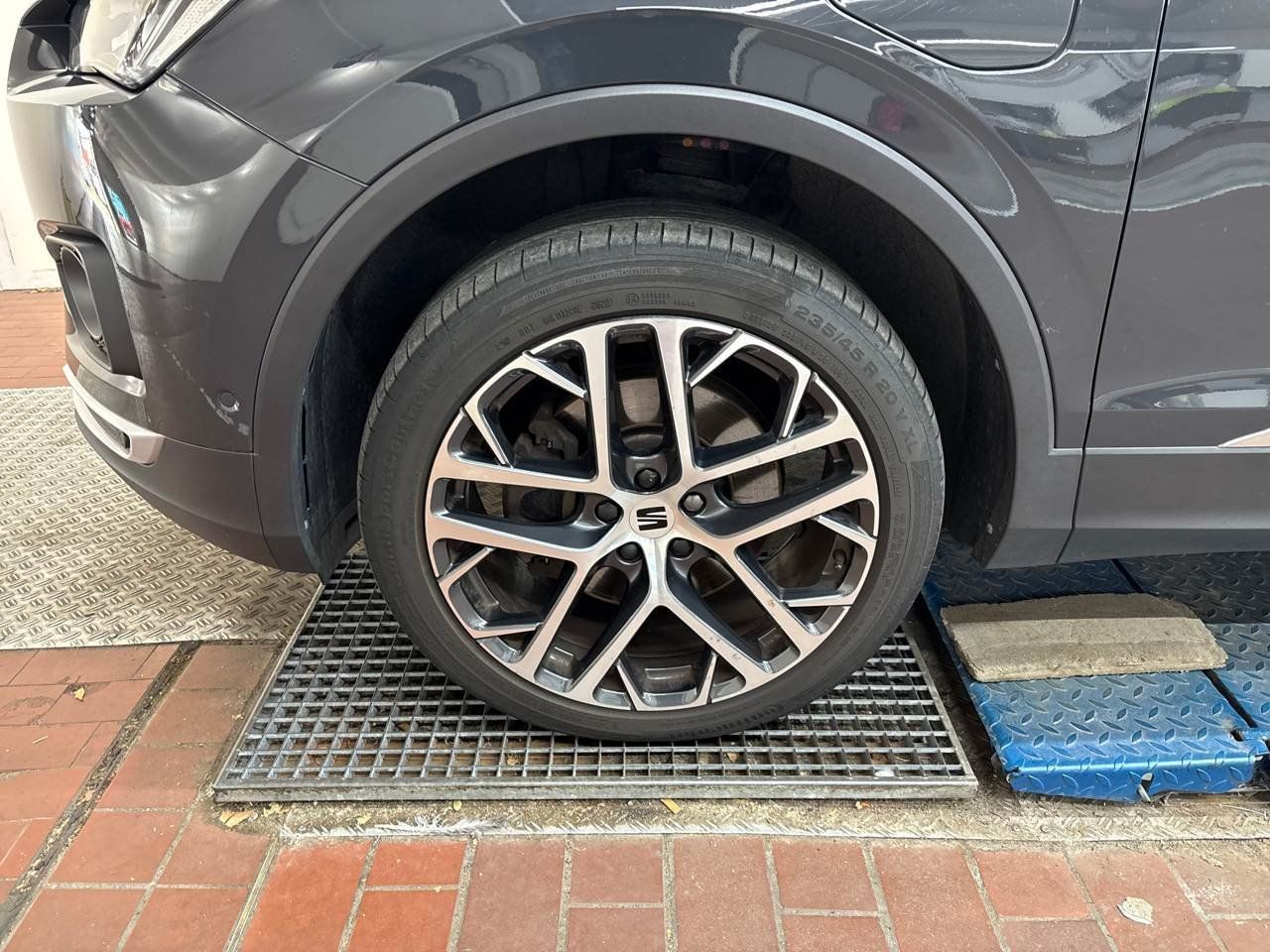 Seat Tarraco Experience 1.4 e-HYBRID Virtual AHK Pano