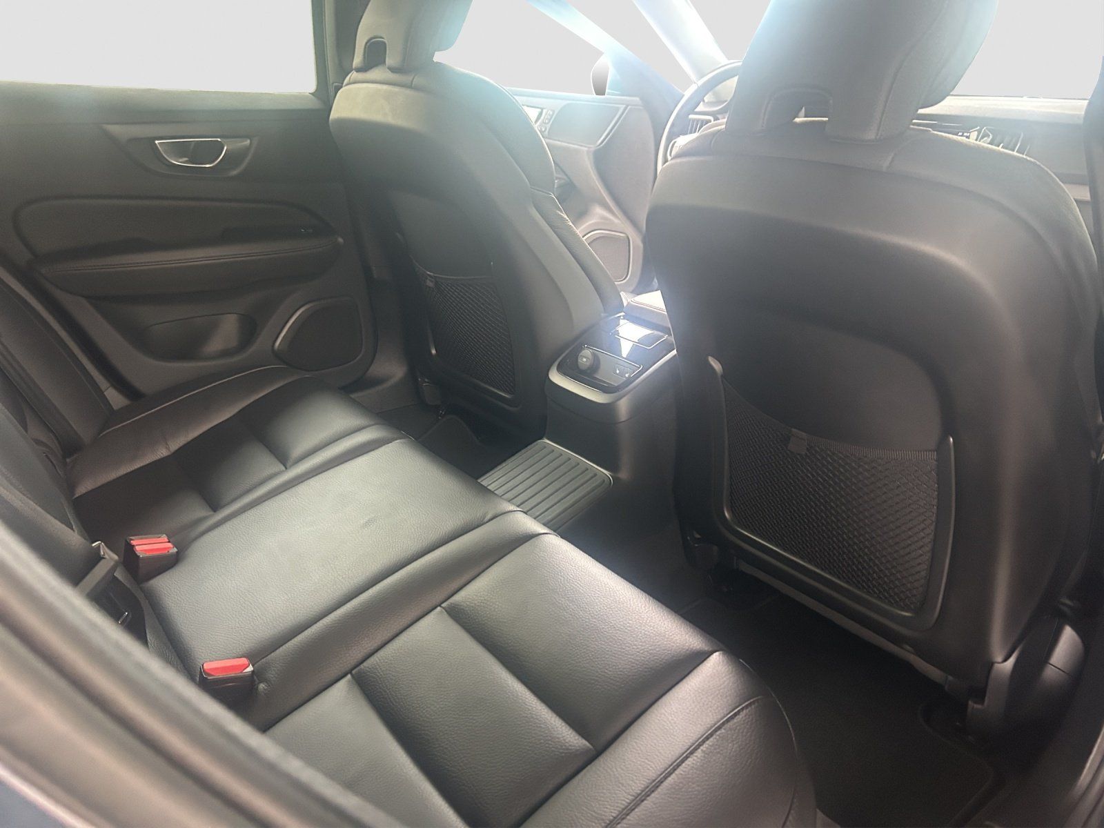 Volvo V60 T8 Plus Bright Bright Recharge