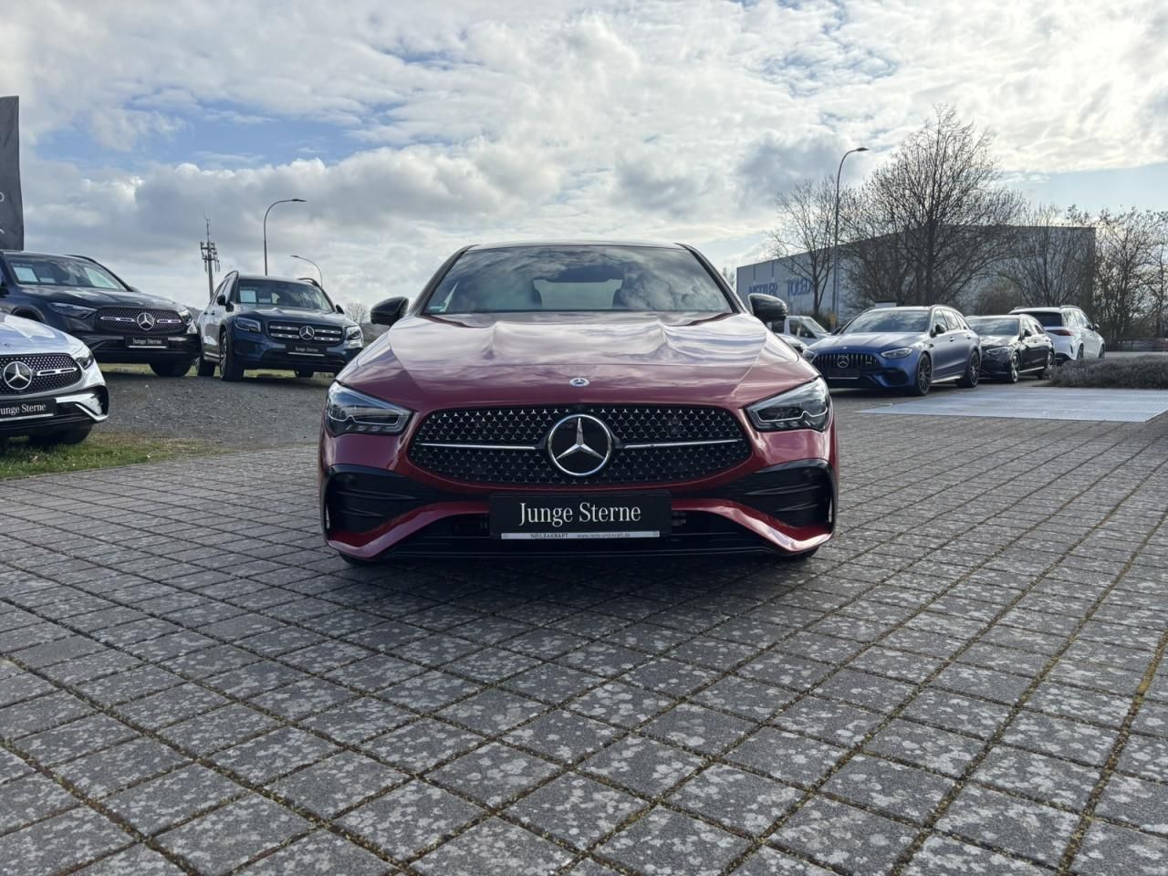 Mercedes-Benz CLA 250 4M Coupé AMG - Samsaru's Car Outlet