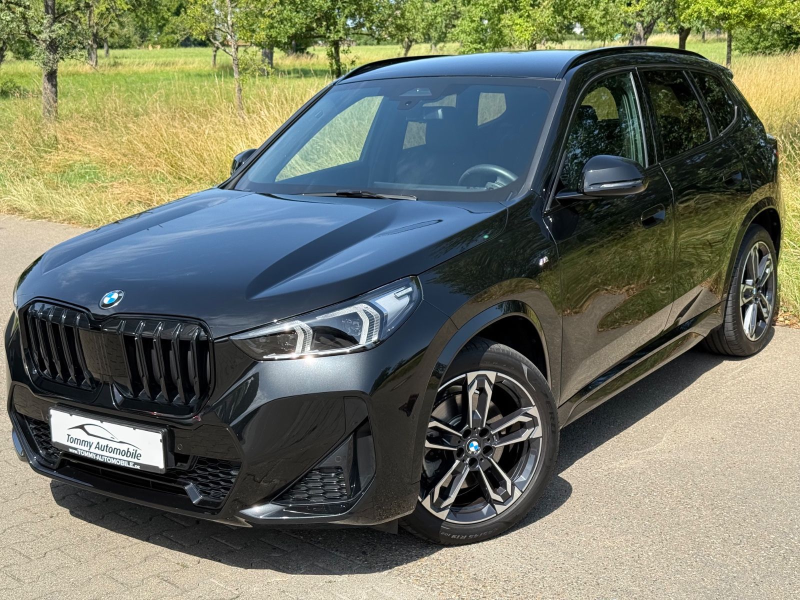 BMW X1 23 d xDrive M Sport - Samsaru's Car Outlet
