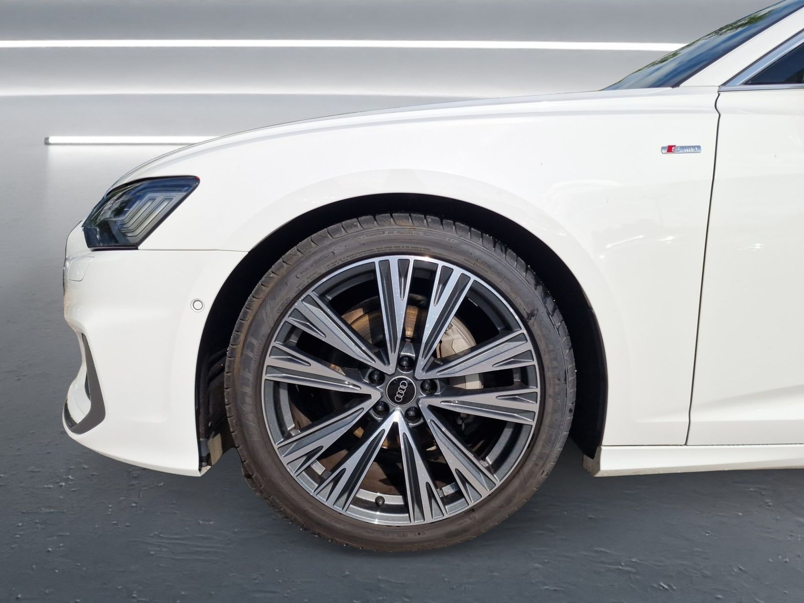 Audi A6 40 TDI S line - Samsaru's Car Outlet