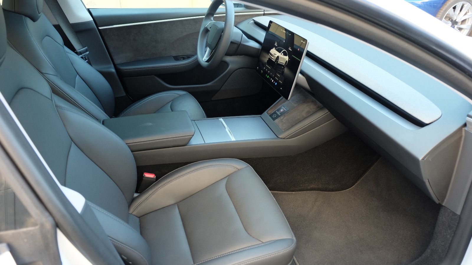 Tesla Model 3 Long Range Dual Motor AWD, HIGHLAND, AHK