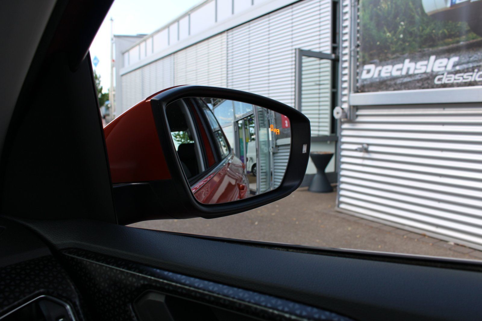 Volkswagen T-Cross 1.0 TSI DSG Style - Samsaru's Car Outlet