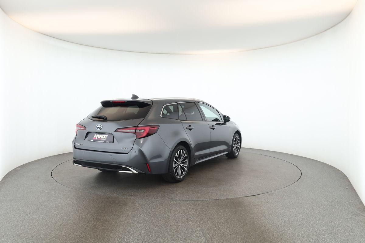 Toyota Corolla Touring Sports 2.0 CVT Team D Navi Kam