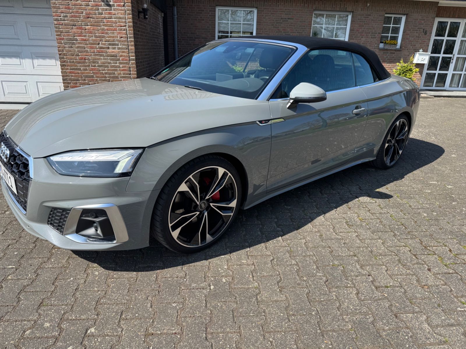 Audi A5 Cabriolet 40 TFSI quattro S line