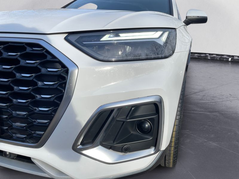 Audi Q5 Sportback 45 TFSI quattro S-line - Samsaru's Car Outlet