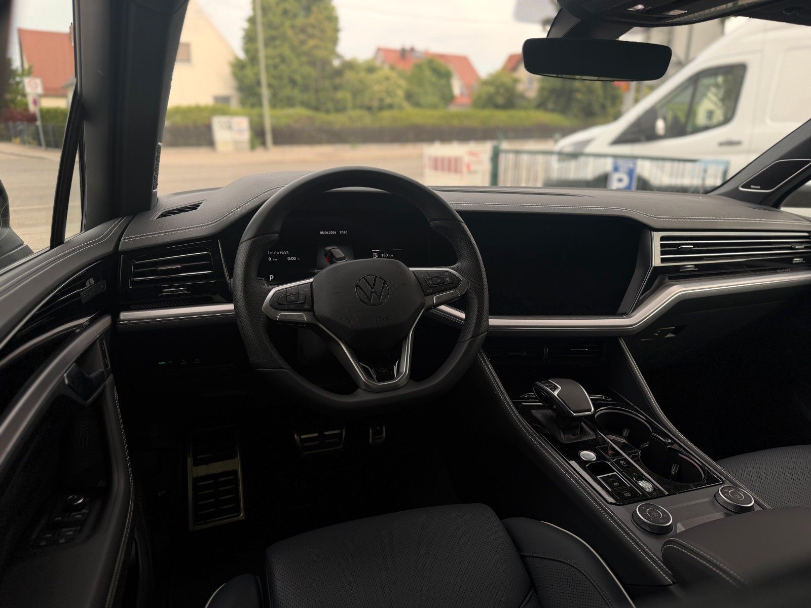 Volkswagen Touareg R Line V6 22"BlackStyle Allrad HuD PanoD