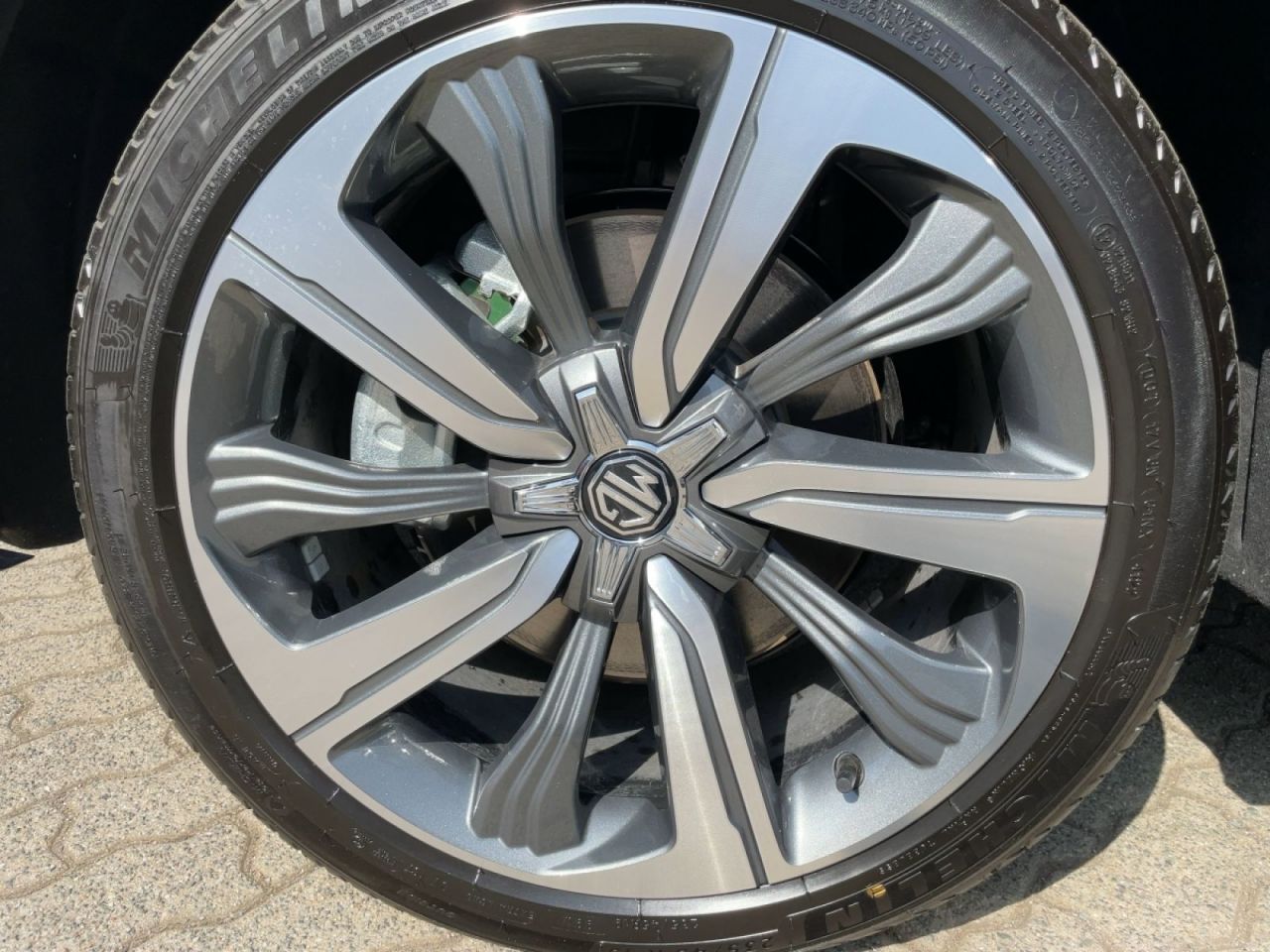 MG Marvel R Performance