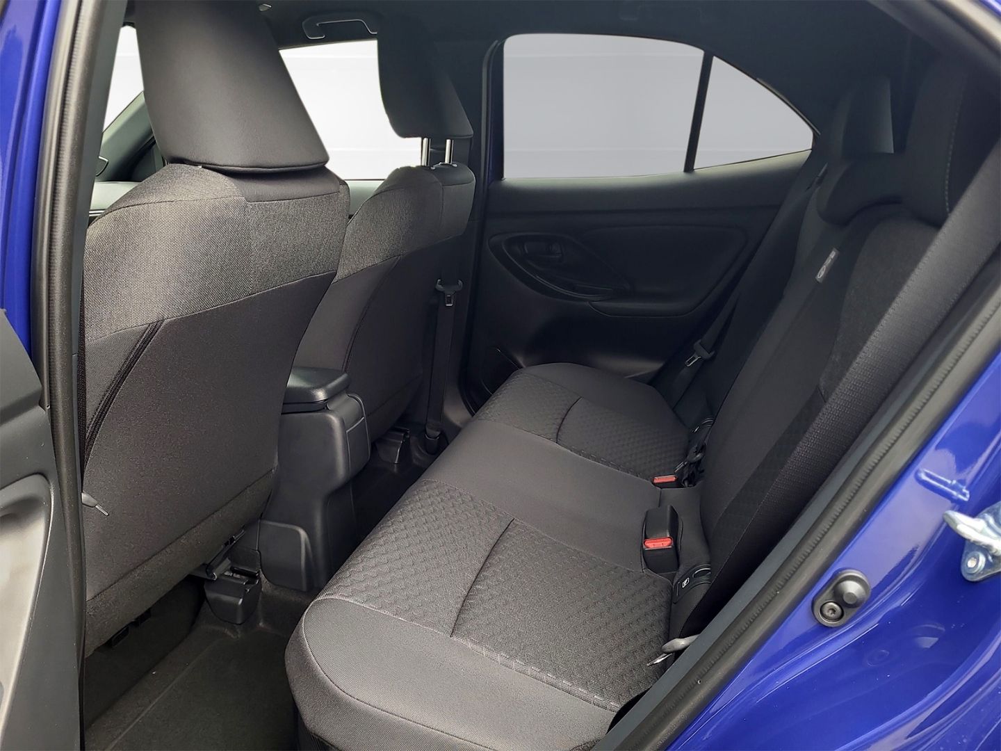 Toyota Yaris Cross 1.5 Hybrid 4x2 Teamplayer +Safety +W