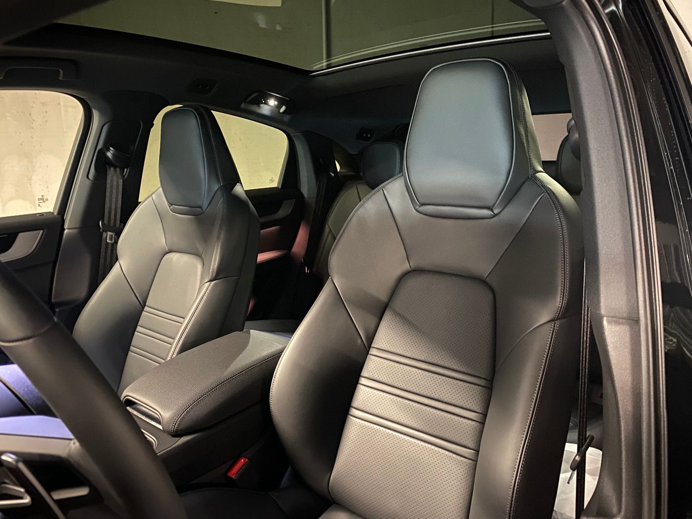 Porsche Cayenne E-Hybrid Coupé | Adaptive Luftfederung |