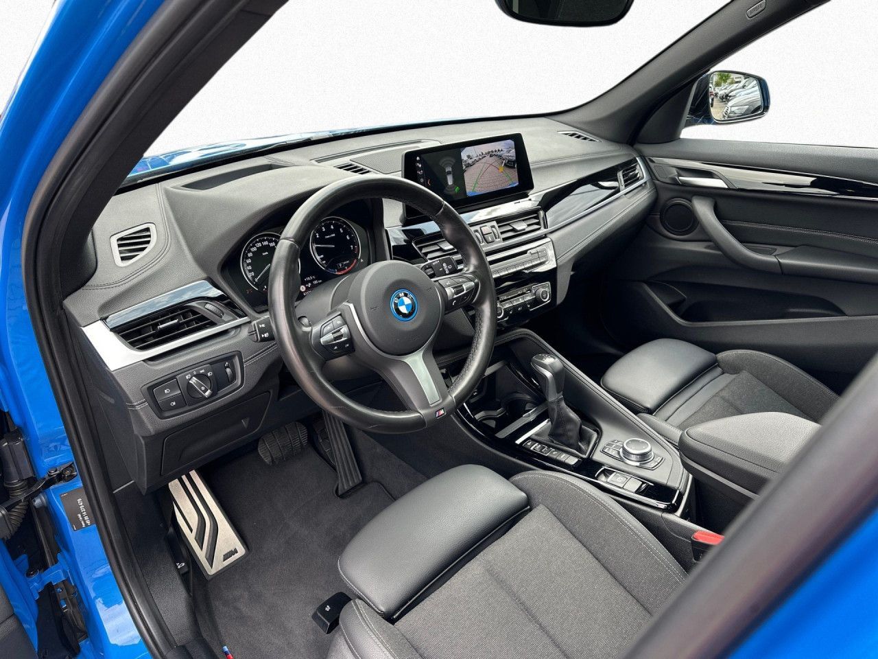 BMW X1 xDrive 25e M Sport - Samsaru's Car Outlet