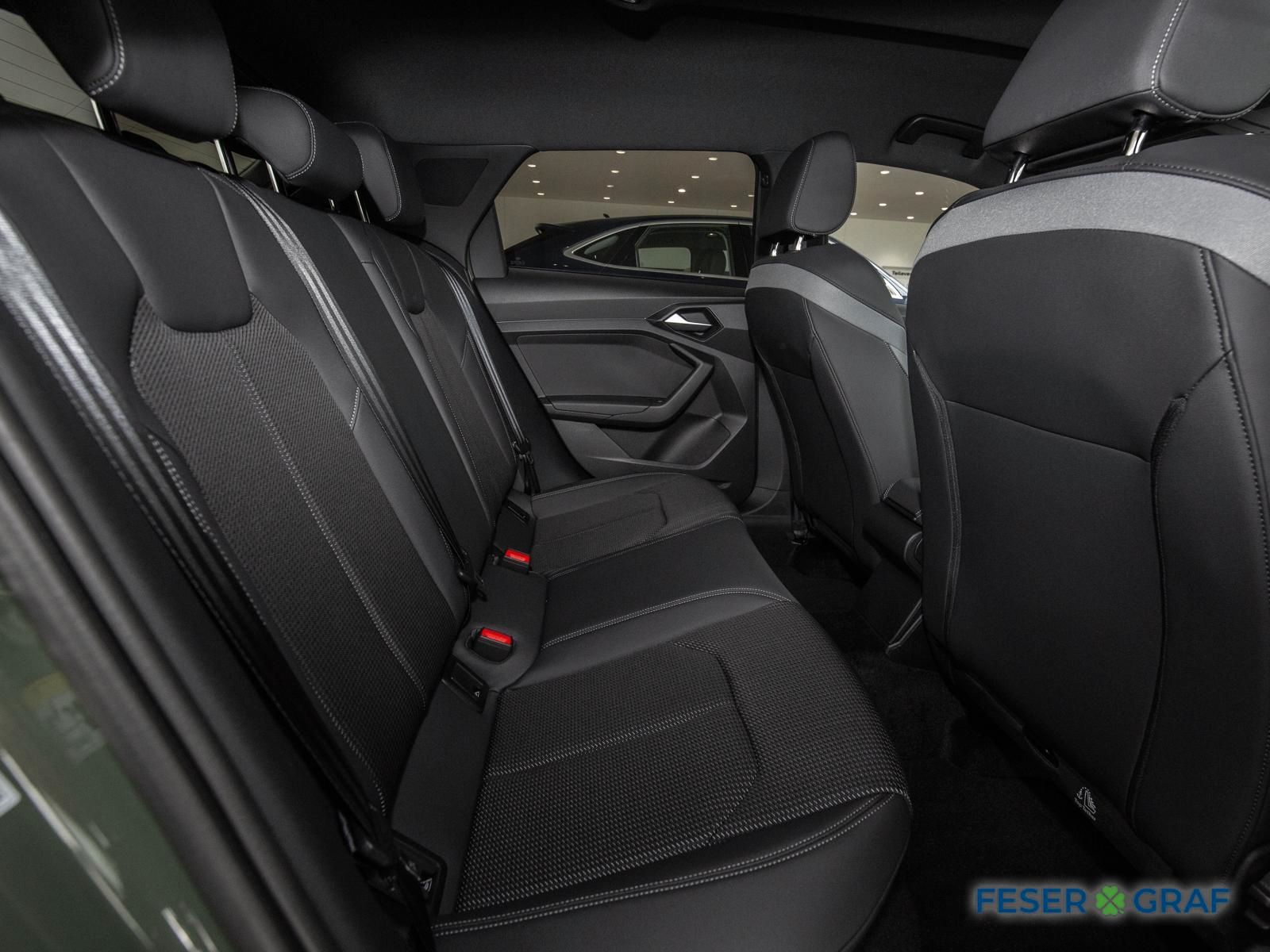 Audi A1 Sportback 35 TFSI S-line - Samsaru's Car Outlet