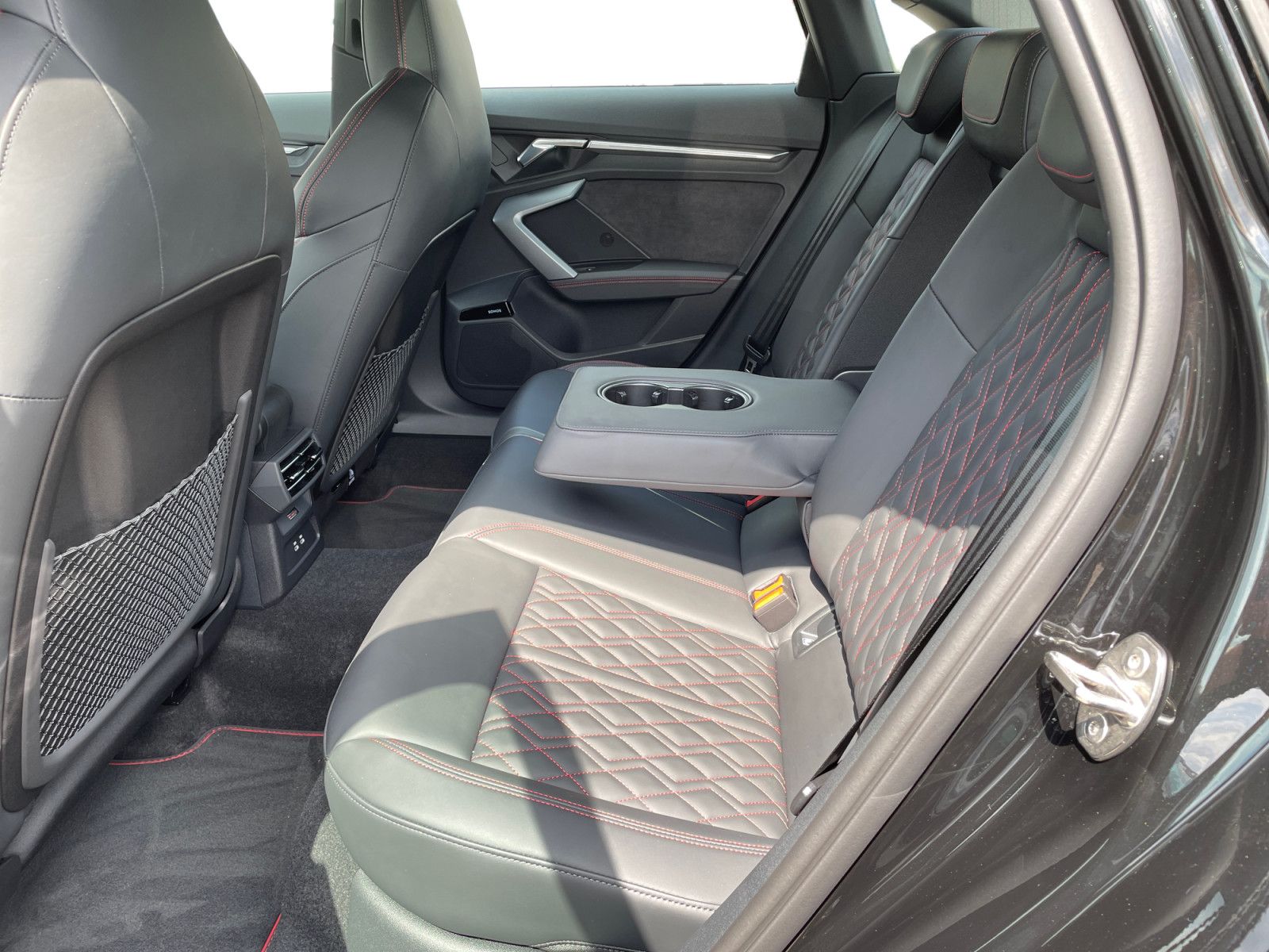 Audi A3 Limousine TDI S tronic S line SONOS Matrix