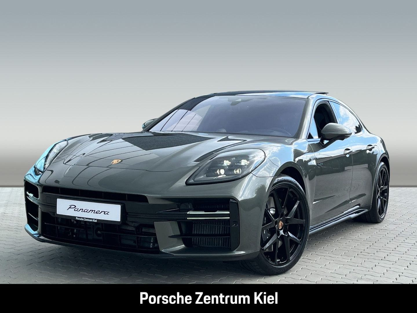 Porsche Panamera 4 E-Hybrid HA-Lenkung InnoDrive HUD