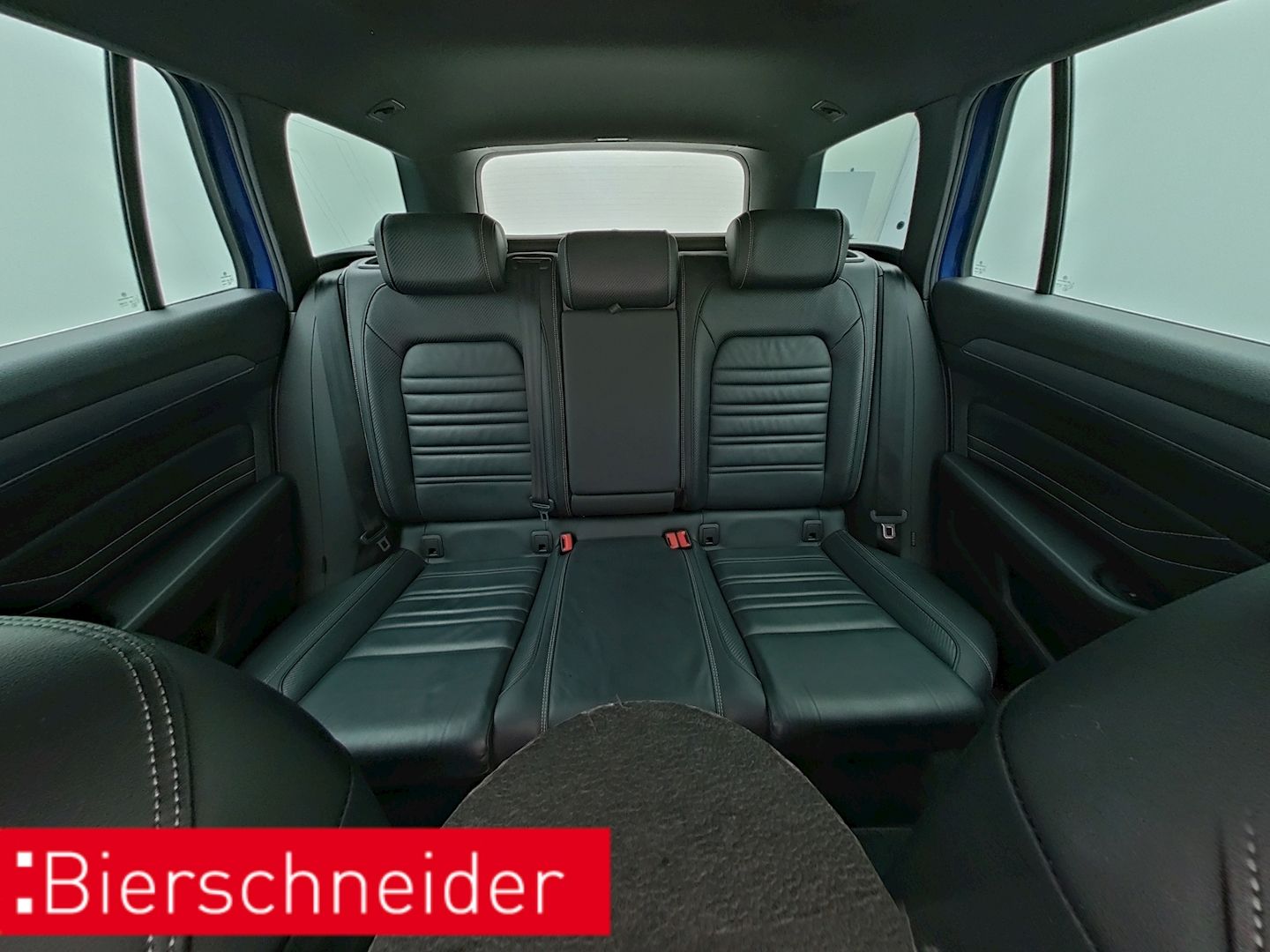 Volkswagen Passat Variant 2.0 TSI DSG Business R-Line PANO