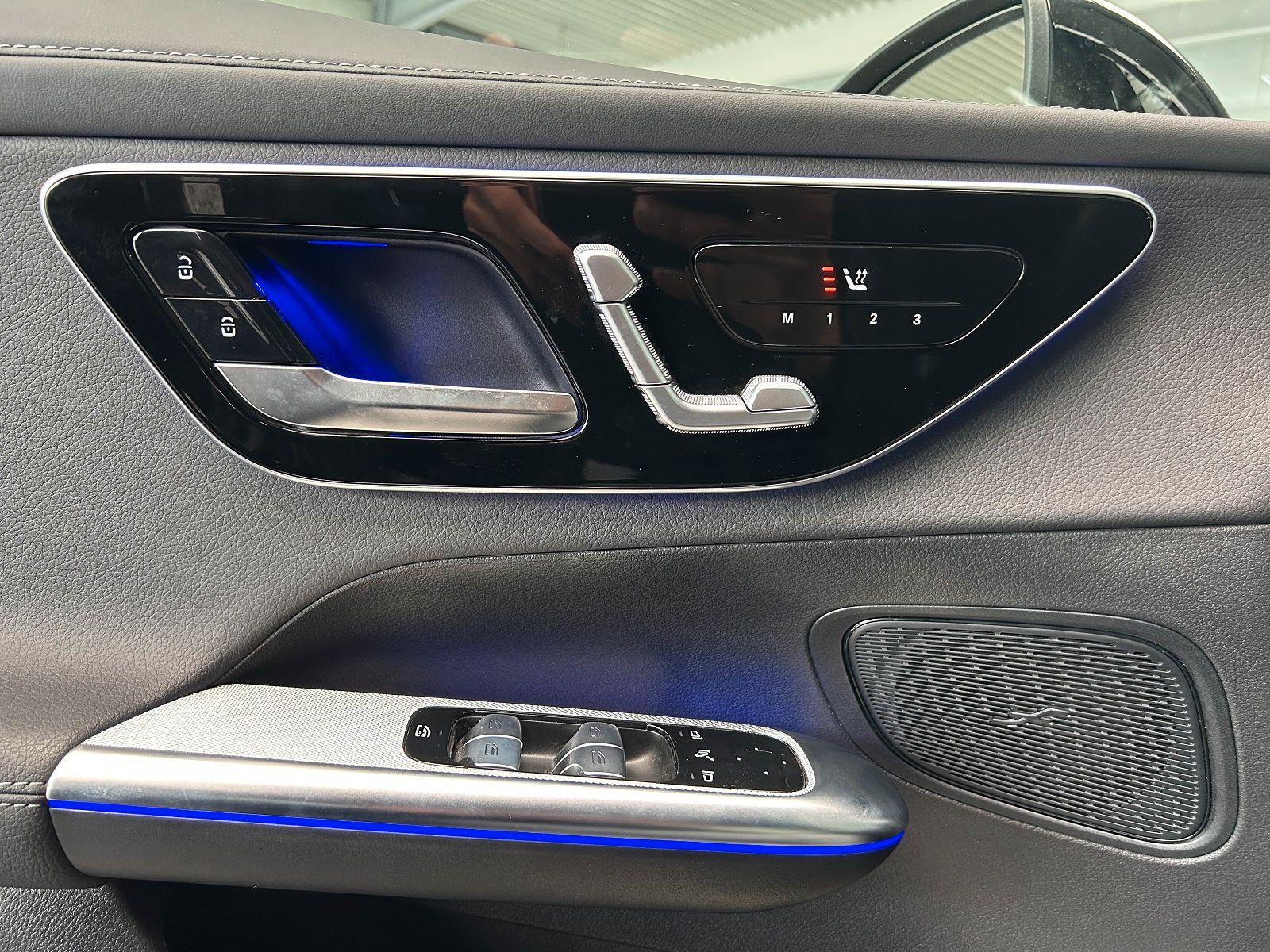 Mercedes-Benz GLC 300 e 4M AMG - Samsaru's Car Outlet